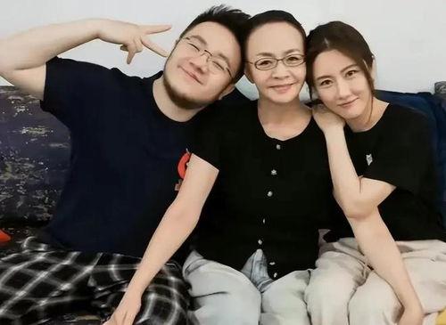 娱乐八卦听吃瓜,吃瓜群众热议的明星幕后故事  第2张